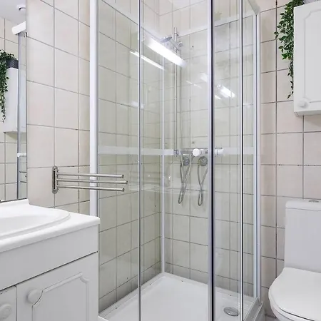 Private And Bathroom Next To Fish Market *